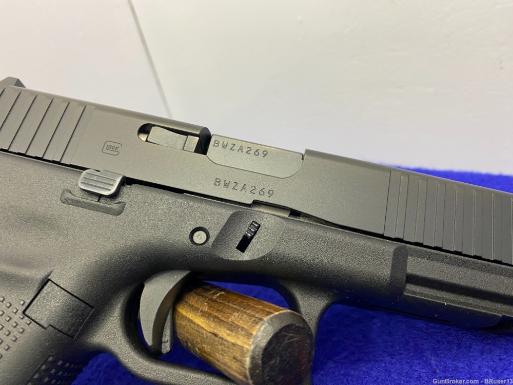 Glock 19 Gen5 9mm nDLC 4.01" *STAPLE CARRY GUN BY WHICH ALL ARE MEASURED*-img-21