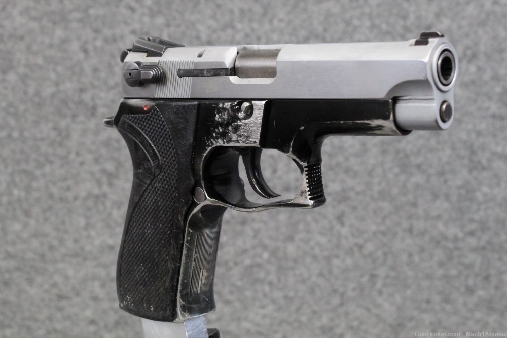 Smith and Wesson Model 5904 9x19 Surplus Pistol-img-4