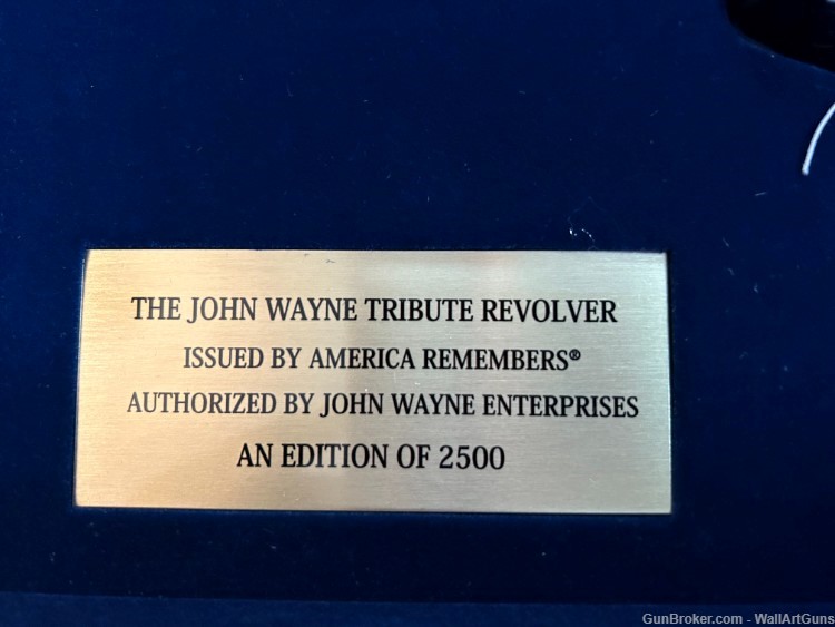 John Wayne Tribute 24K gold Single Revolver-img-1