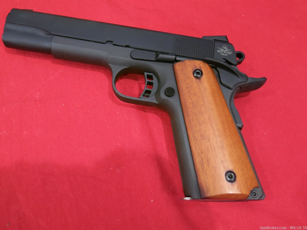 ROCK ISLAND 1911A1 UNFIRED & LOADED IN BX 45ACP ALL BELLS & WHISTLES NORESV-img-8