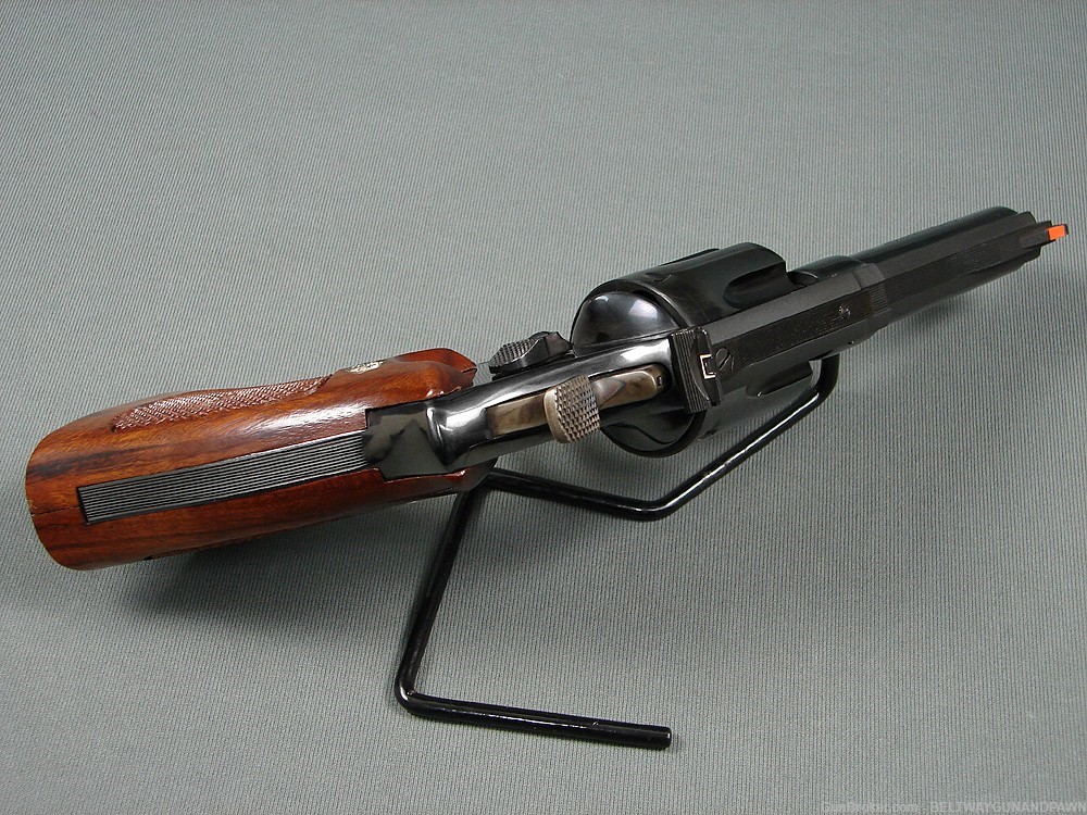 S&W Smith & Wesson 57 1st Model (No Dash) 41Mag 4" Mfg 1975 NICE-img-2