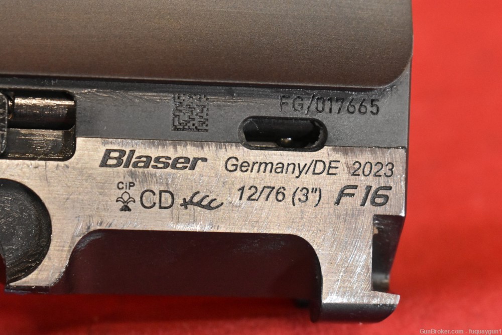 Blaser F16 Sporting 12 GA 32" + Grade 4 wood Adjustable Comb UPGRADE-img-19