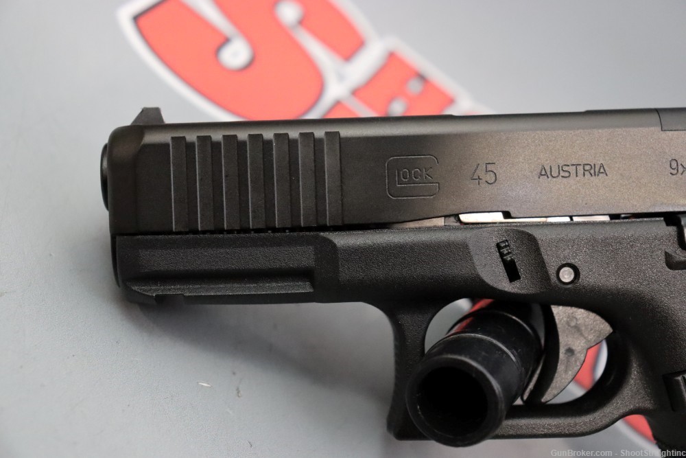 Glock 45 (Optic Ready)  4.02" 9mm w/Box -img-6