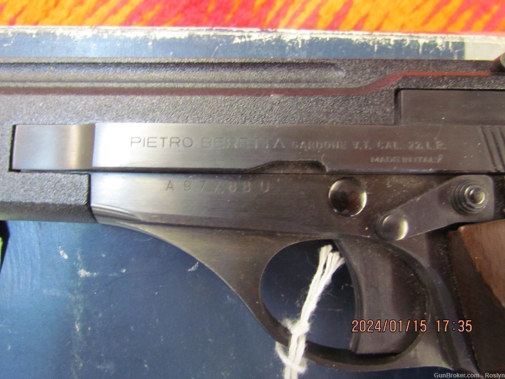 Beretta Model 76 ,22 LR,6 inch Barrel-img-1
