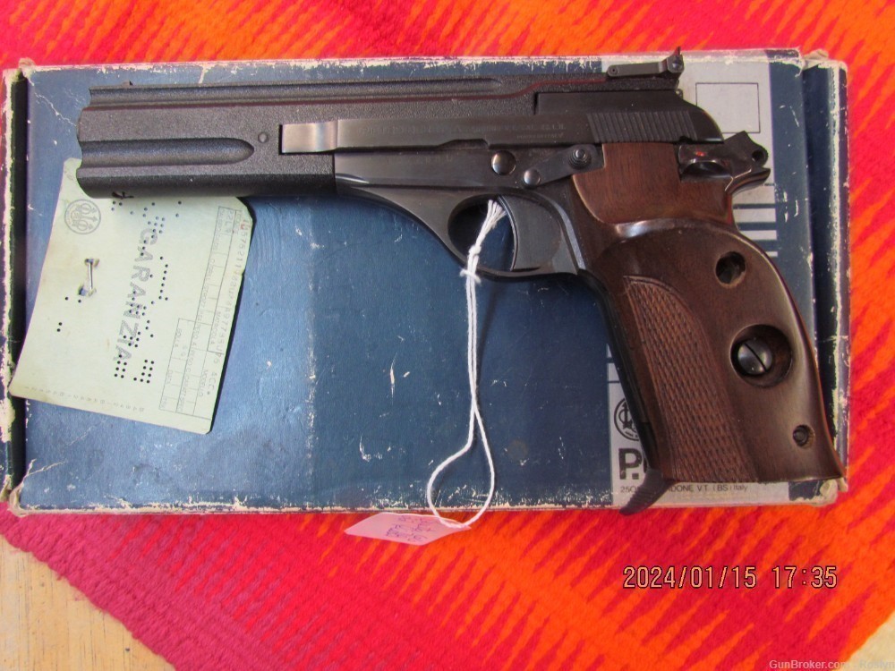 Beretta Model 76 ,22 LR,6 inch Barrel-img-0