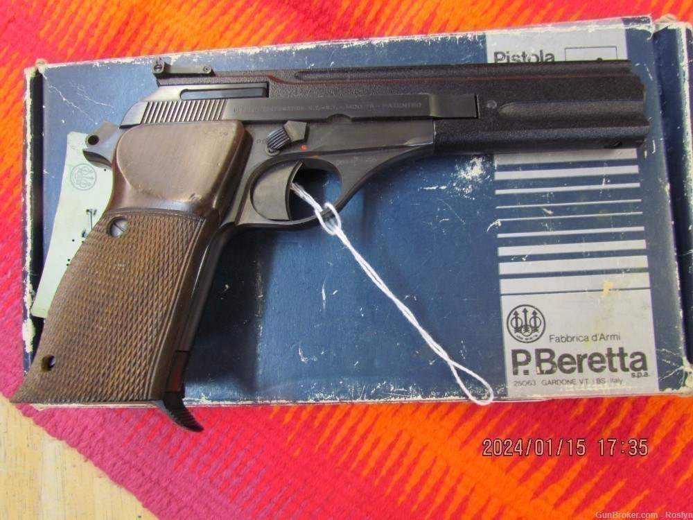 Beretta Model 76 ,22 LR,6 inch Barrel-img-2