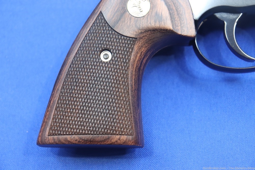 Colt Model Python Revolver 357 Magnum Royal Blued 6" 357MAG DA SA 357 MAG-img-13