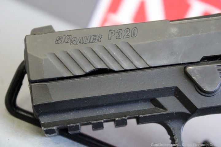 Sig Sauer P320 9mm Item P-162-img-9