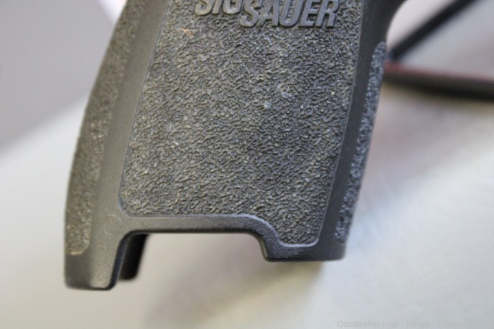 Sig Sauer P320 9mm Item P-162-img-18