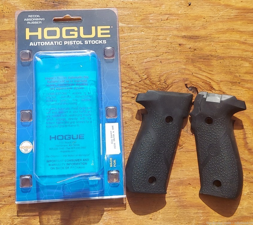 Hogue grips for Sig Sauer P226 -img-2