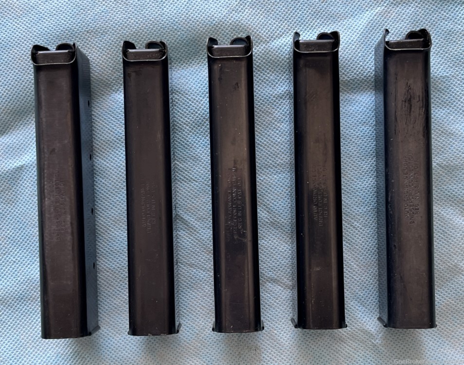 Five Thompson 20 round Magazines in 1942 Dated Pouch-img-3