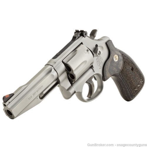 Smith & Wesson Model 686 Pro Series - 4" - .357 Mag - Brand New-img-1