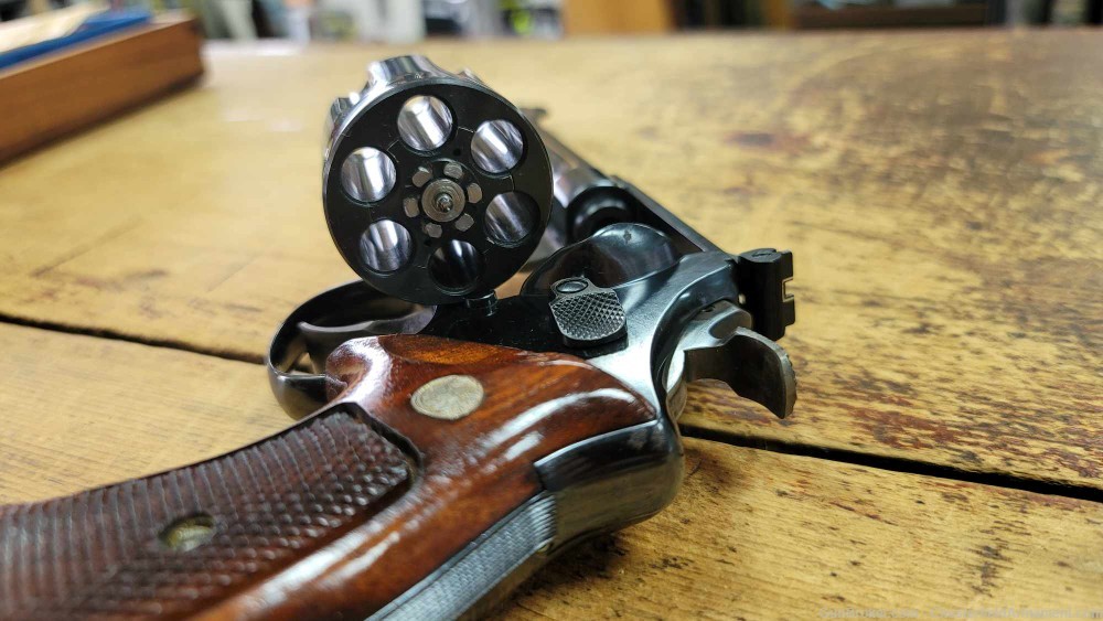 Smith & Wesson Model 27-2 .357 magnum pinned revolver Walnut Box-img-9