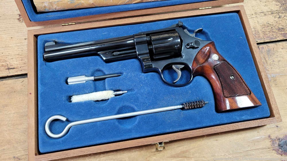 Smith & Wesson Model 27-2 .357 magnum pinned revolver Walnut Box-img-25