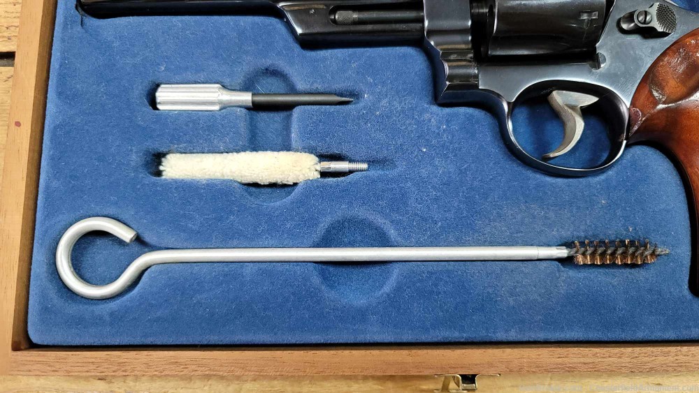 Smith & Wesson Model 27-2 .357 magnum pinned revolver Walnut Box-img-27