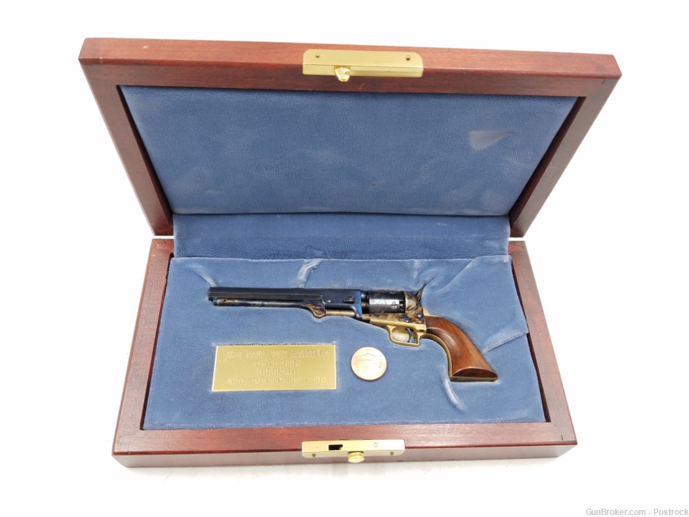 Miniature 47% Colt 1851 Navy revolver by the US Historical Society 1980's-img-0