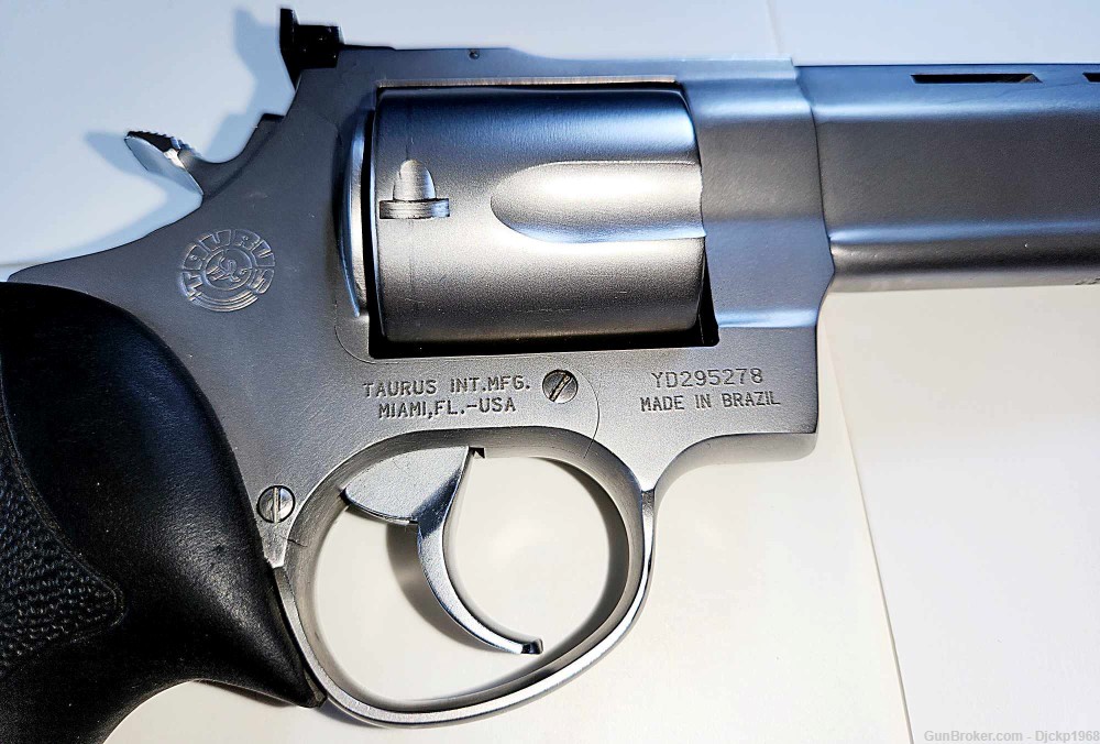 Taurus Raging Bull .480 Ruger Rare Discountinued-img-3