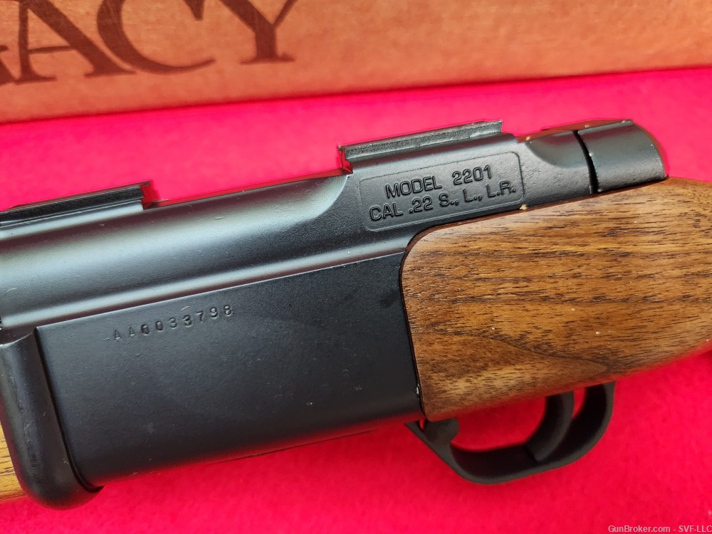Daisy Legacy Model 2201 single shot rifle 22LR (Unfired, NEW OLD STOCK)-img-9