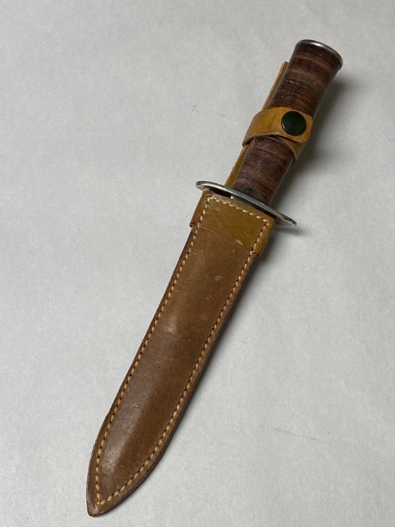 RARE GREEK ARMY COMMANDO KNIFE WITH LEATHER SCABBARD. -img-1