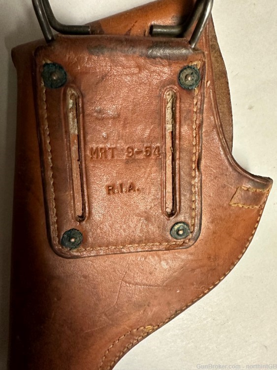 US GI LEATHER HOLSTER FOR THE S&W REVOLVER VICTORY MOD. 10-img-1