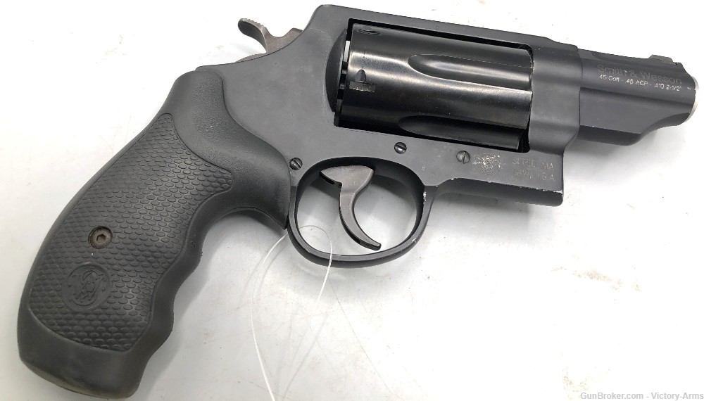 Smith & Wesson Governor Black Finish 45 Colt / .410 / .45 ACP 2.75" Barrel-img-3
