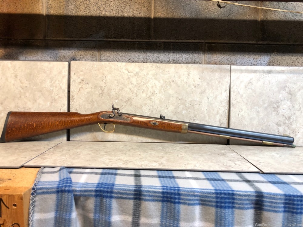 Connecticut Valley Arms MOUNTAINEER .50cal Black-Powder Rifle-img-2