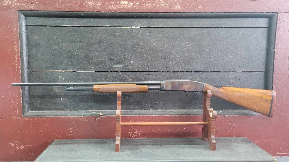 Winchester Model 42 .410 Skeet Shotgun 1st year production-img-1