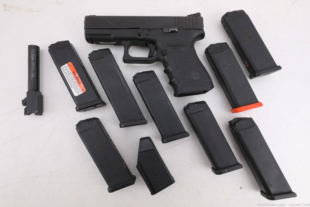 Glock 23 Gen 3 40 S&W 4" National Match BBL EIGHT MAGS! No Reserve!-img-0