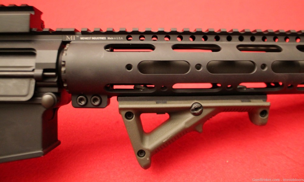 DPMS LR308 .308 Winchester 18"-barrel incl. brake.-img-20