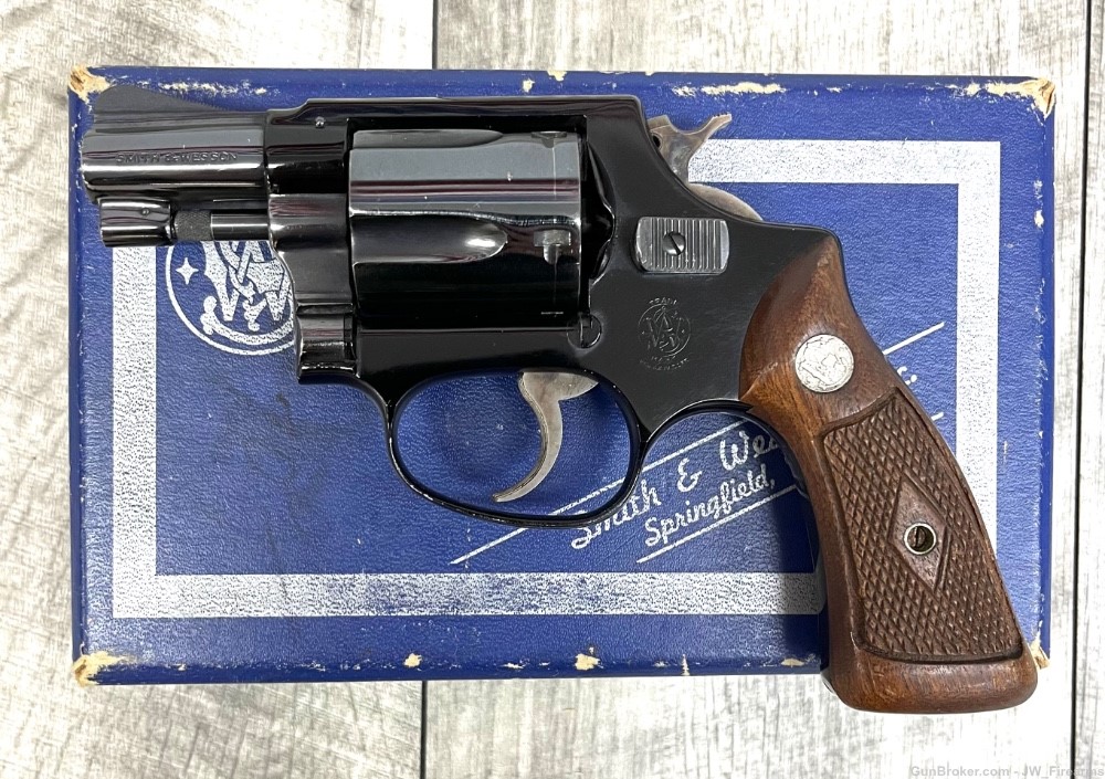 SMITH AND WESSON S&W CHIEF SPECIAL MODEL 37 AIRWEIGHT .38 SPECIAL REVOLVER-img-4