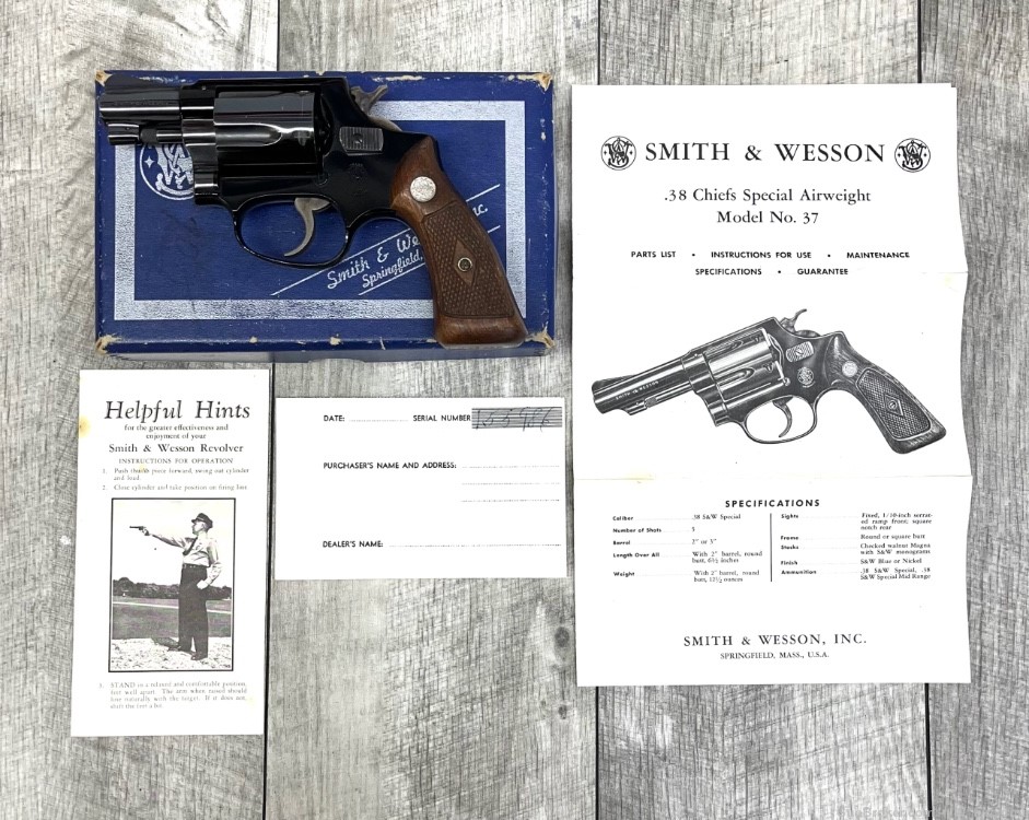 SMITH AND WESSON S&W CHIEF SPECIAL MODEL 37 AIRWEIGHT .38 SPECIAL REVOLVER-img-0