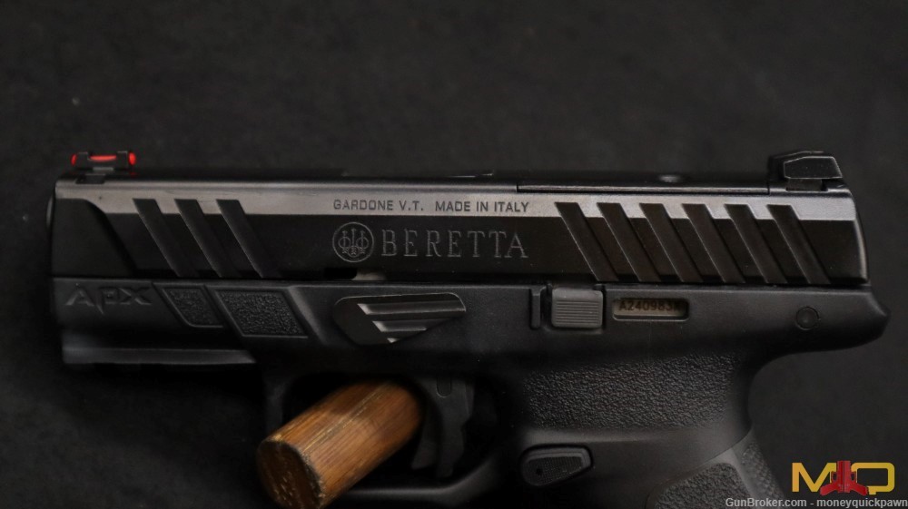 Beretta APX A1 Compact 9mm Great Condition In Case Penny Start!-img-2