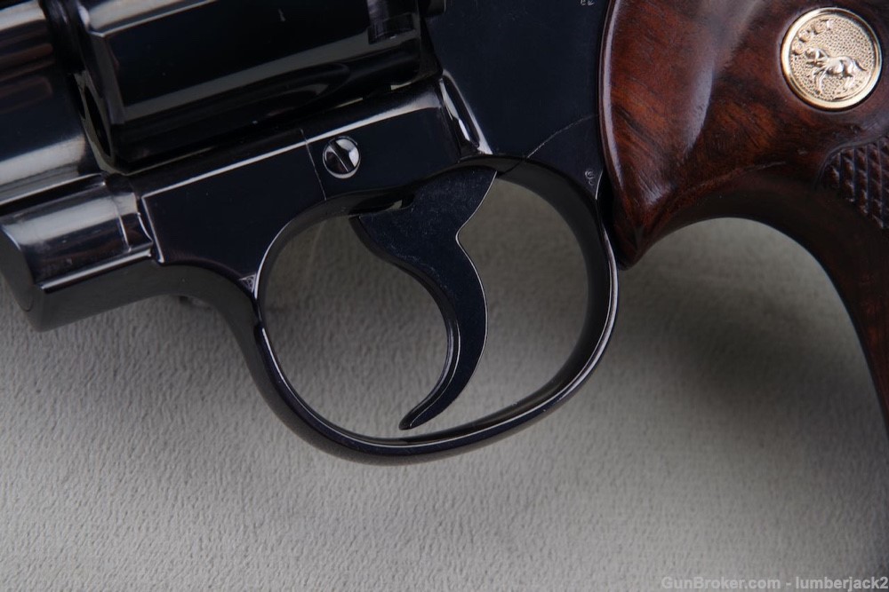 1967 Colt Python 357 Magnum 6'' Royal Blue with Original Box 99%-img-13