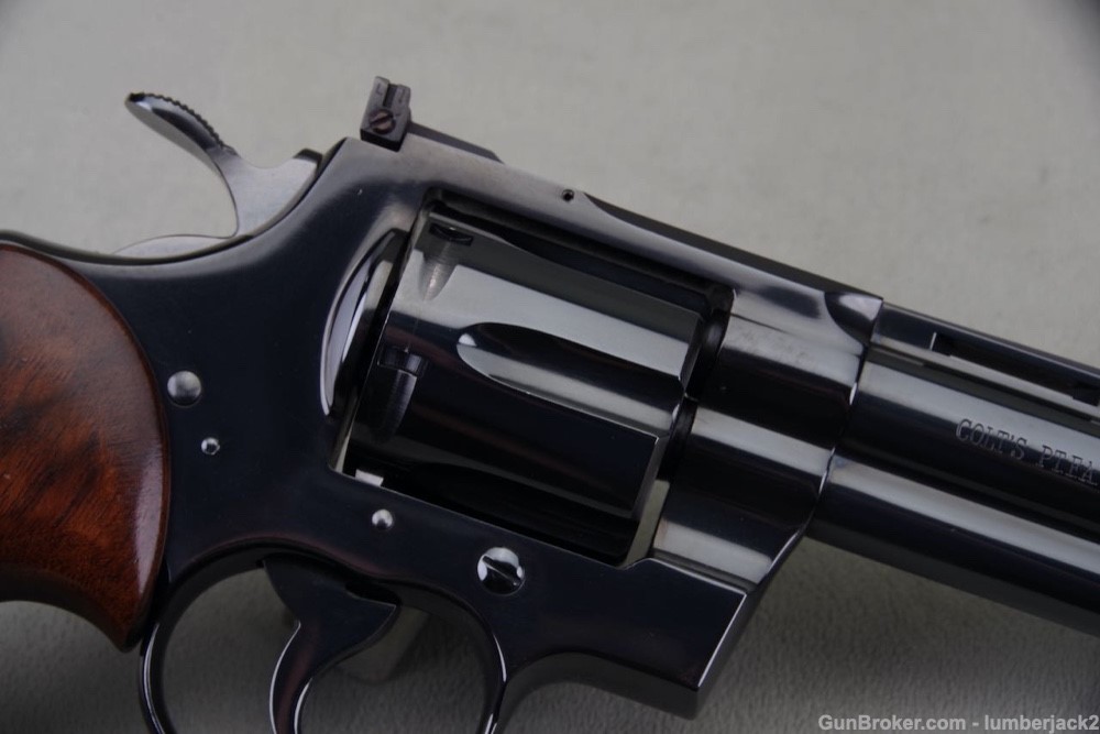1967 Colt Python 357 Magnum 6'' Royal Blue with Original Box 99%-img-17