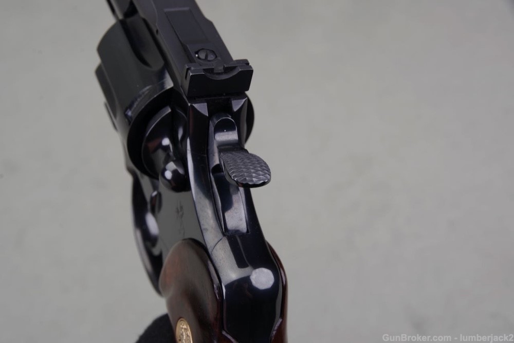 1967 Colt Python 357 Magnum 6'' Royal Blue with Original Box 99%-img-29