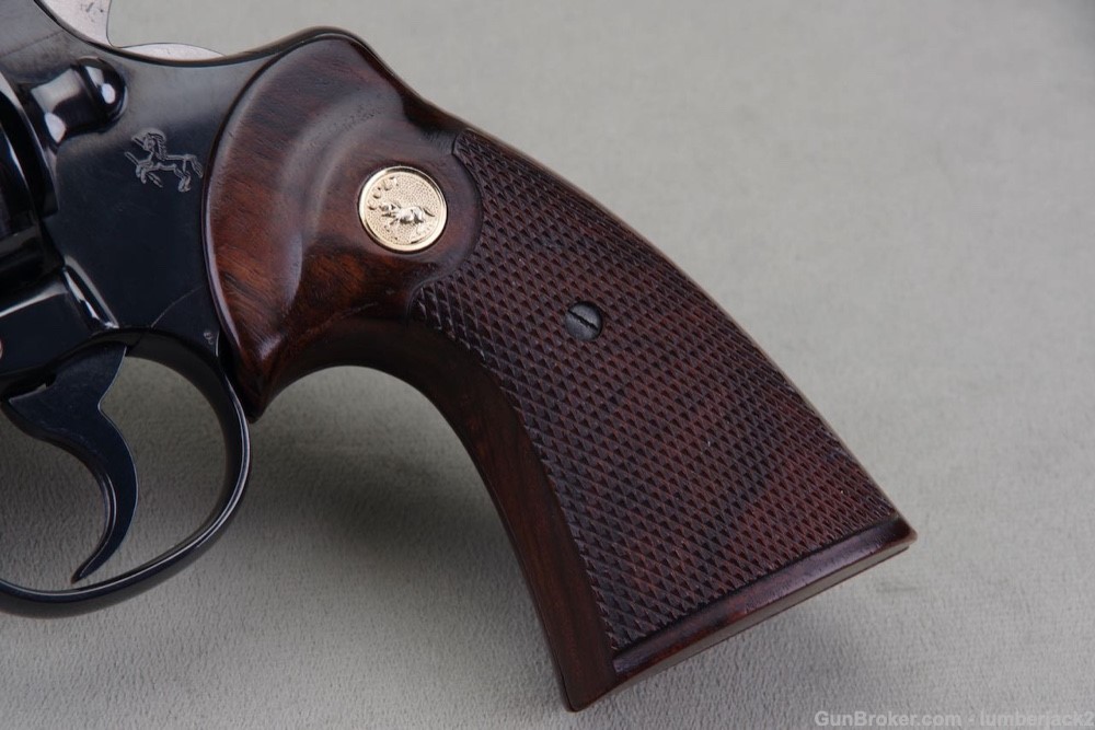 1967 Colt Python 357 Magnum 6'' Royal Blue with Original Box 99%-img-14