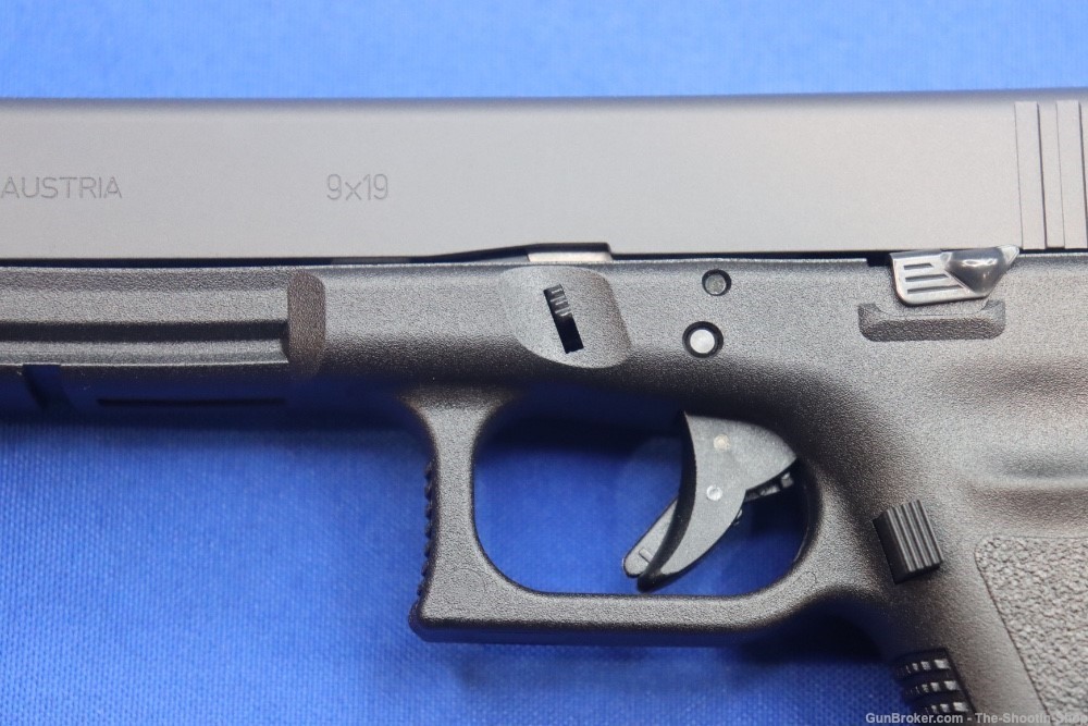 Glock Model G17L GEN3 Pistol 9MM 17L Long Slide 6" AUSTRIA 17 L GEN 3 17RD-img-4