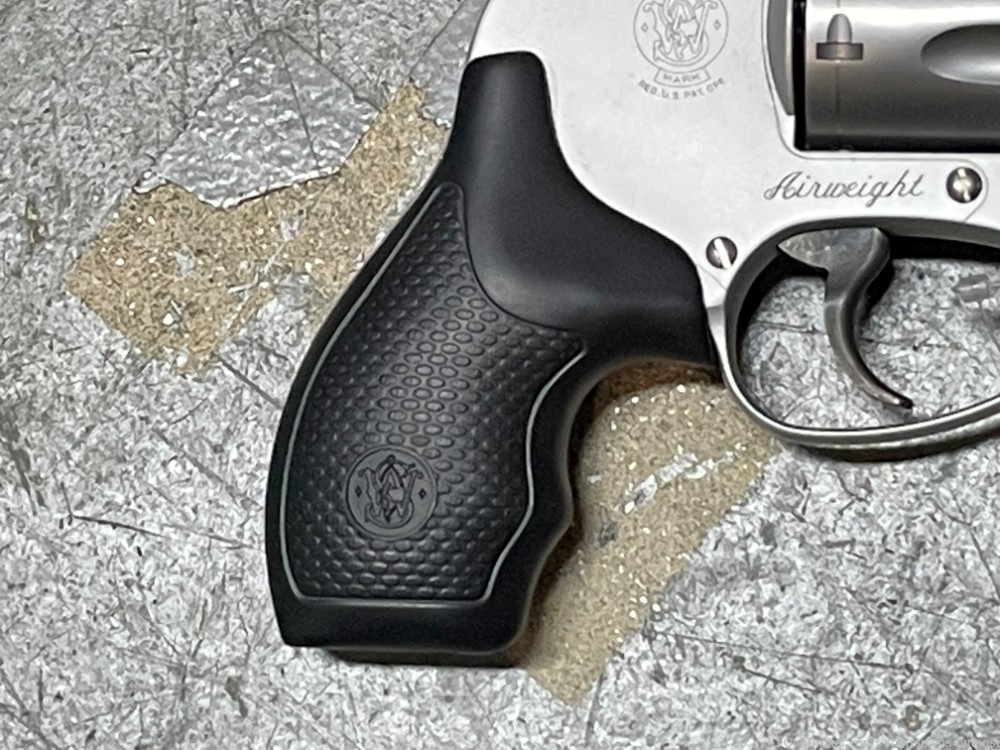 Smith and Wesson 638-3 .38spl-img-6