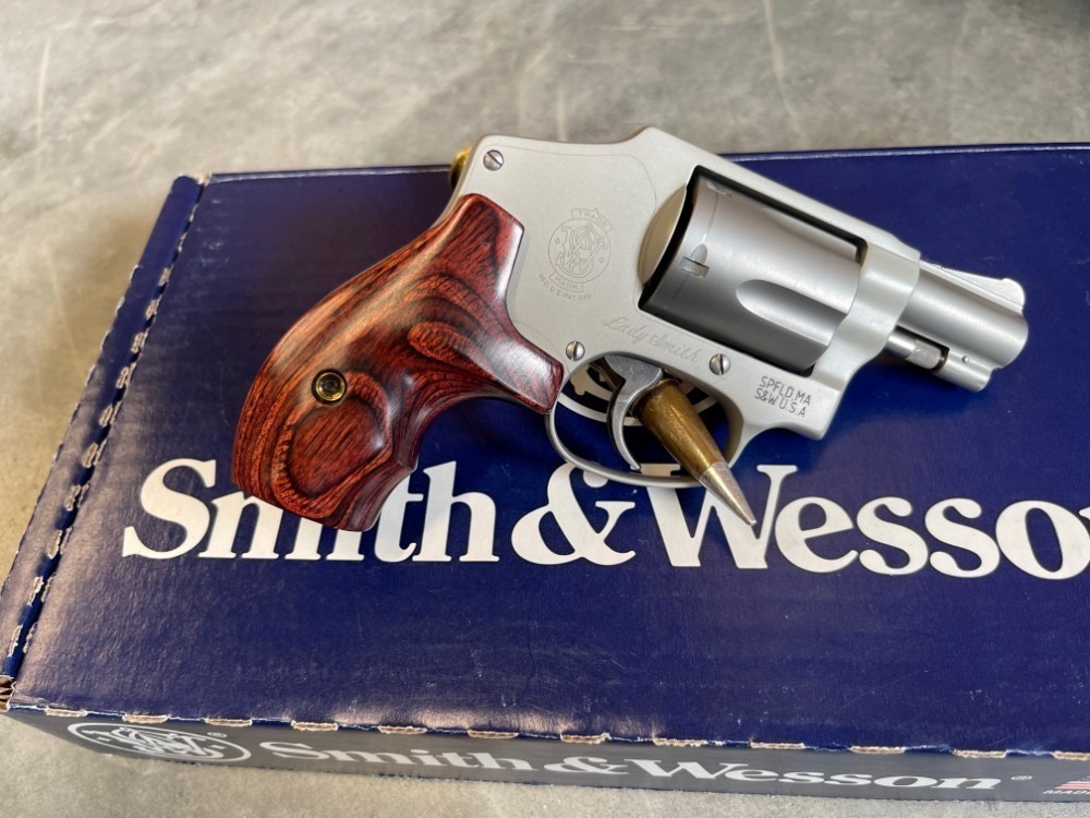 Smith and Wesson 642LS 163808  642LS S&W 38Spl S&W 642 Wesson & Smith-img-1