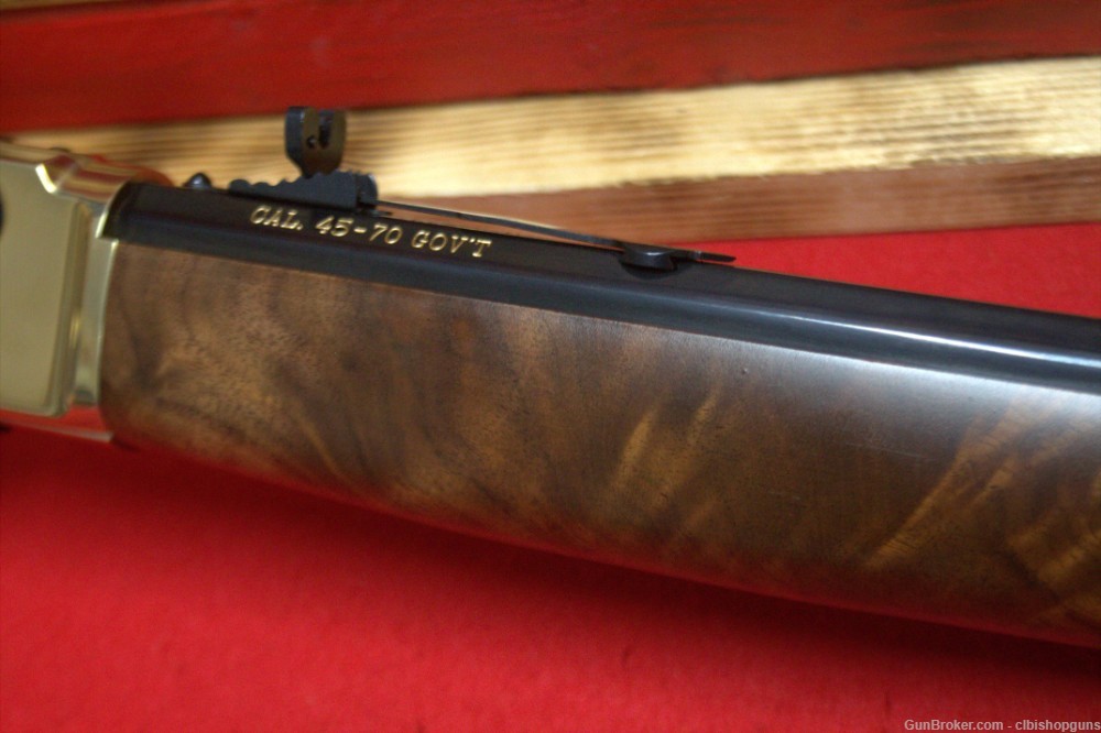 Henry H010B .45-70 Govt check out this wood!-img-5