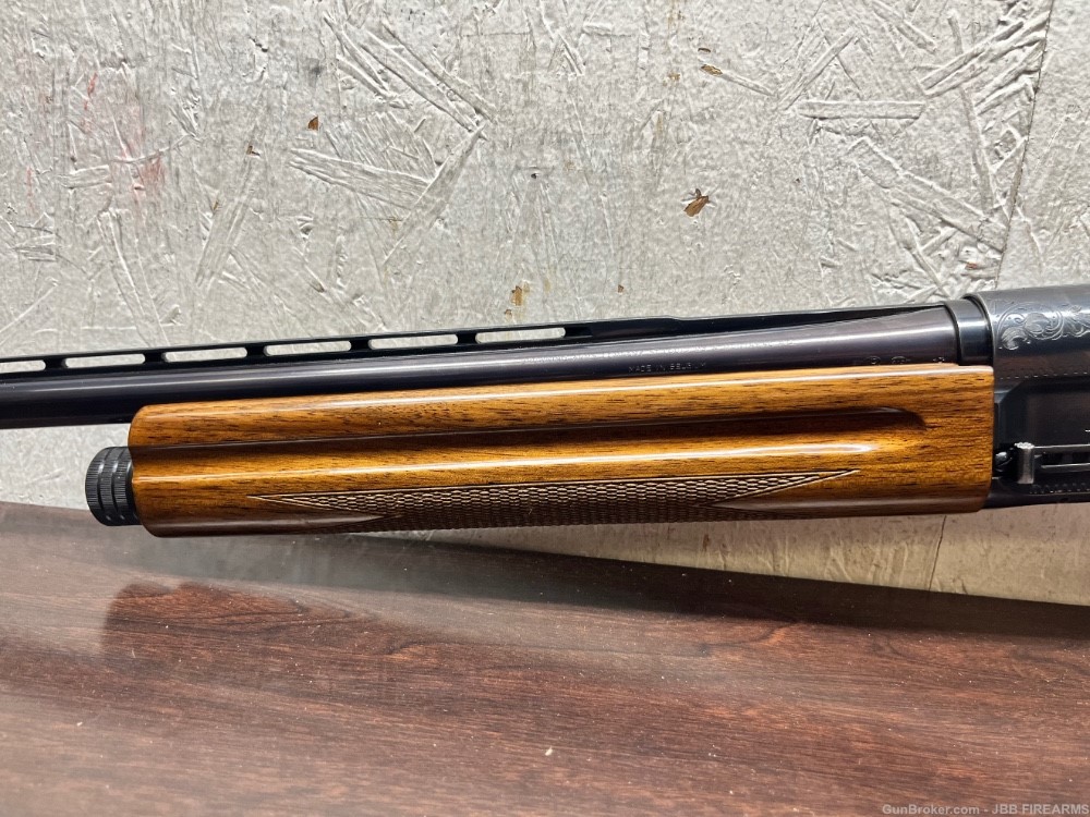 Browning A5 Light 20 W/ Extra Slug barrel. Excellent shape-img-5