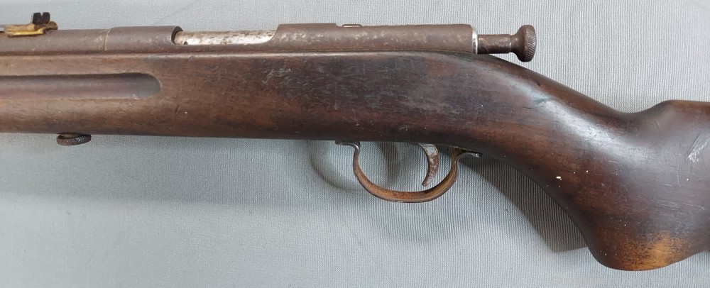 .01 Penny Remington Model 33 Bolt Action Rifle 22 LR 24" Barrel-img-4