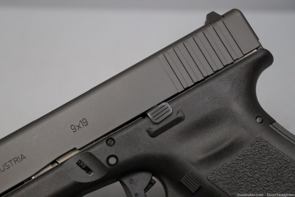  Glock G19 Gen3 9mm 4.02" w/case-img-7
