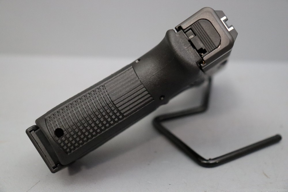  Glock G19 Gen3 9mm 4.02" w/case-img-9
