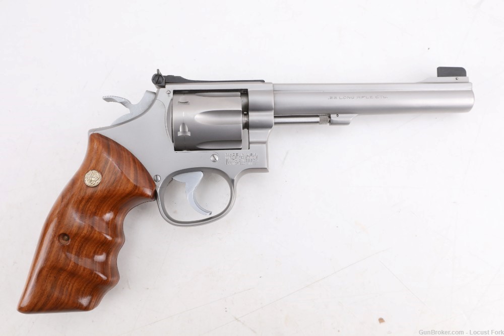 Smith and Wesson 617 No Dash 22lr 6" Stainless w/ Factory Box SUPER NICE NR-img-2