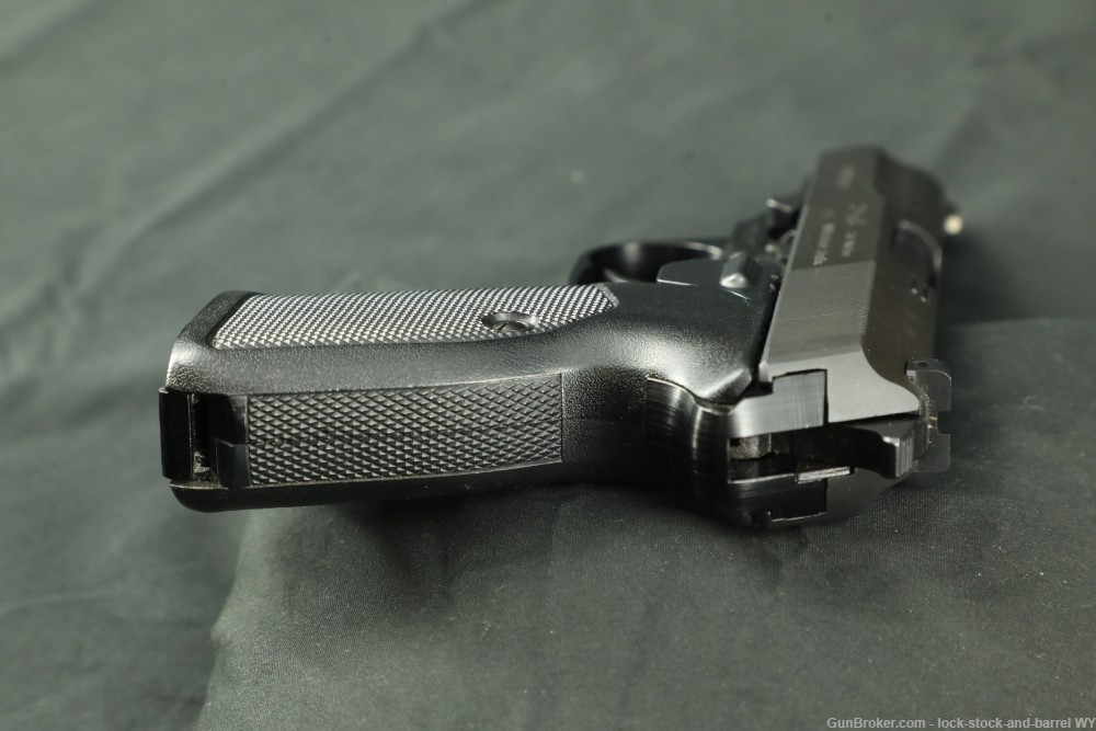 Walther Model P5 9mm Luger DA/SA Semi-Auto Pistol w/ Mag MFD 1980-img-12