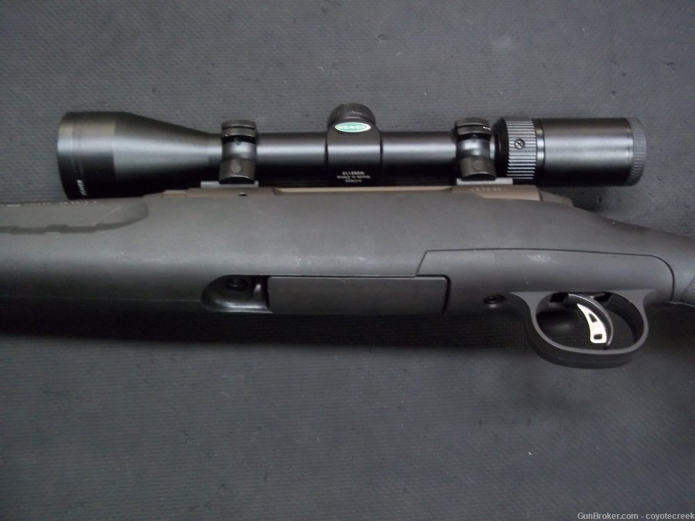 SAVAGE AXIS .223 BOLT ACTION W/WEAVER SCOPE NICE-img-19