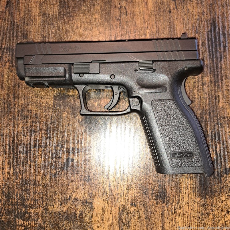Springfield Armory XD-9 9MM XD9101 W/ Original Case, 5x 10rd Mags-img-0