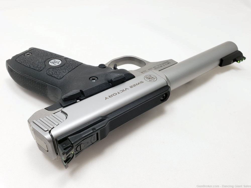 Smith & Wesson SW22 Victory .22 LR 108490-img-2
