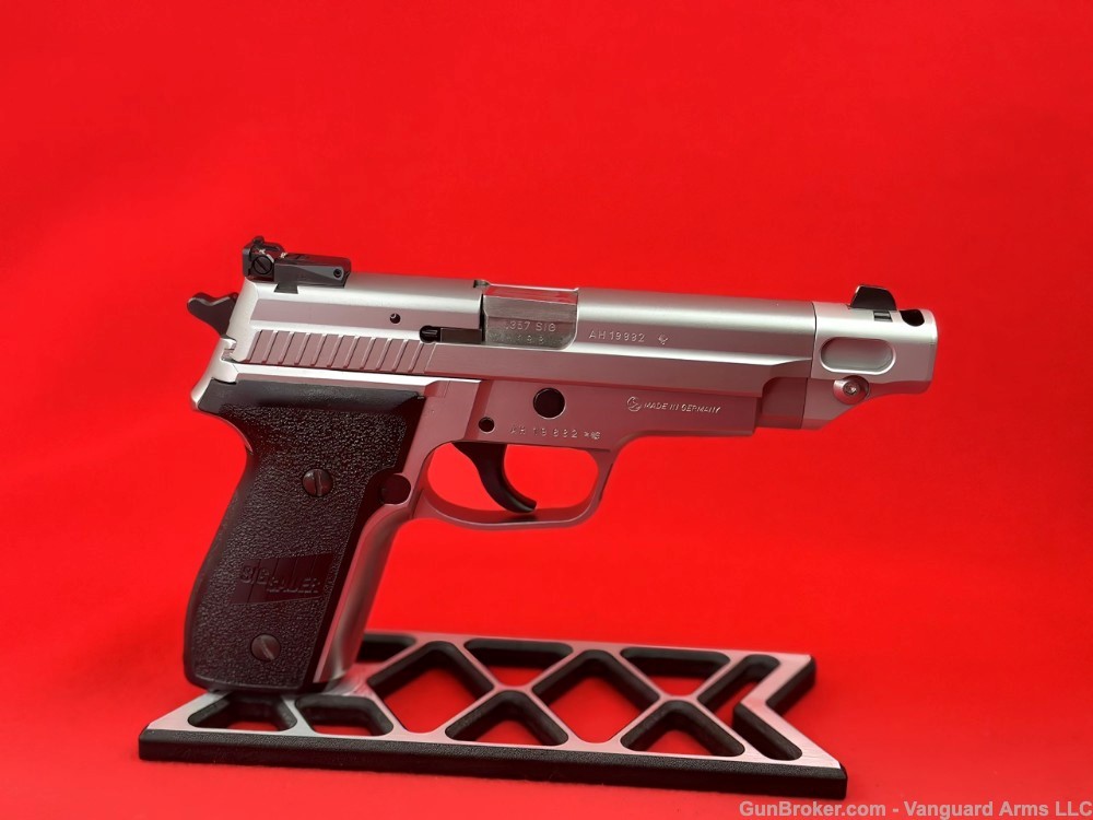 Sig Sauer P229 Sport .357 Sig 4.6" Semi-Auto Pistol! Made in Germany! -img-2